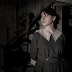 Julia Grzejszczyk as Bronka Baum